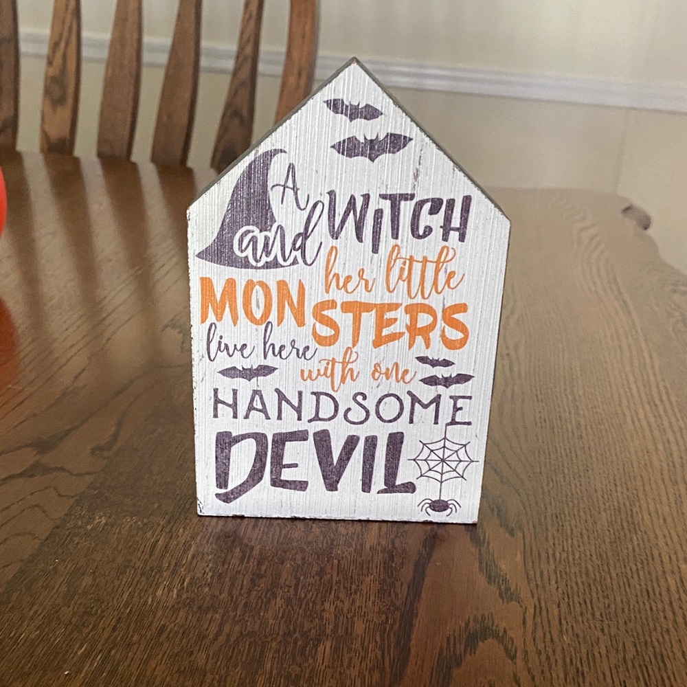 Halloween Decor - Picture 3 of 3